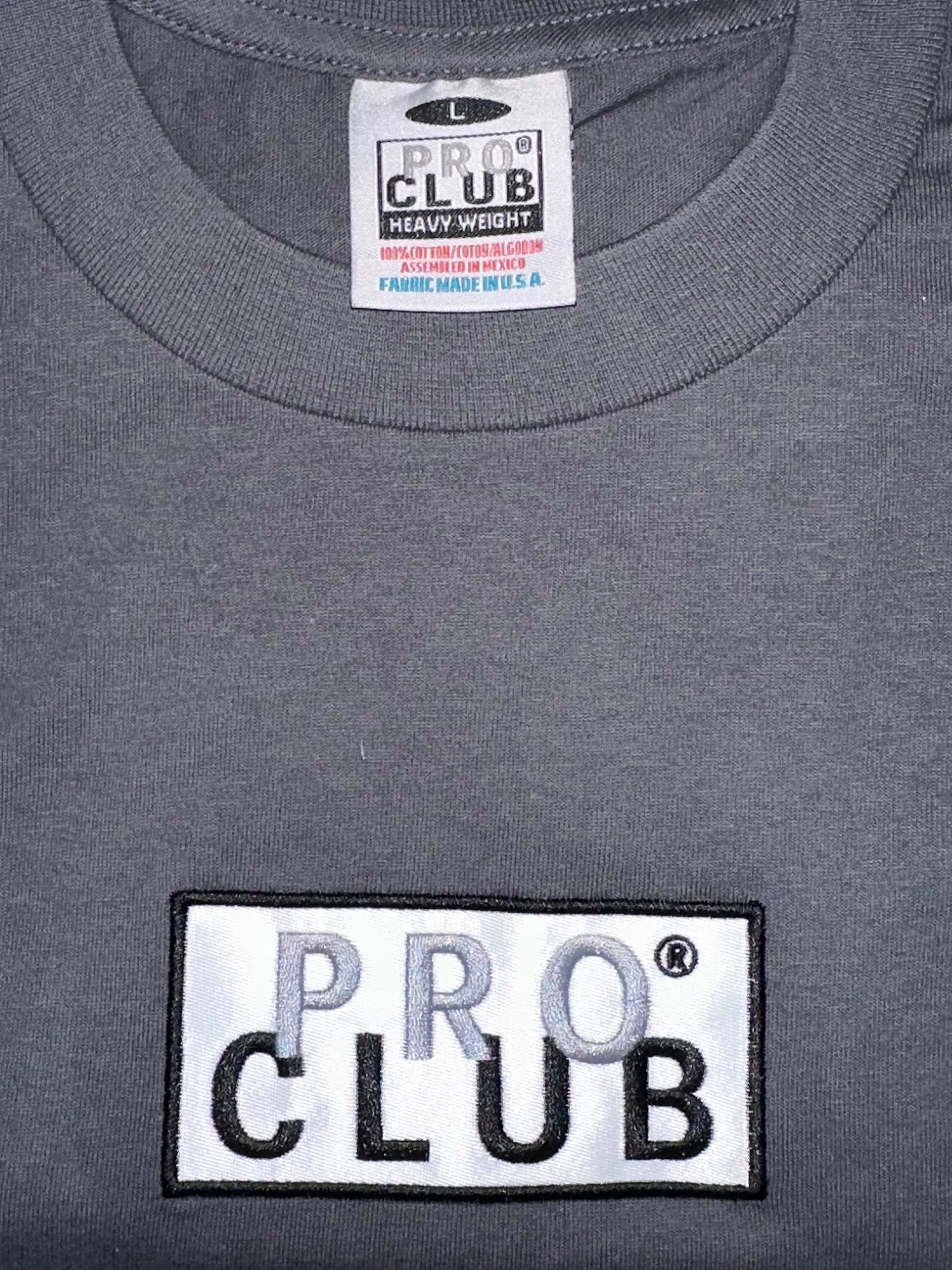 Pro Club Men's Heavyweight Embroidered Box Logo Short Sleeve T-Shirt
